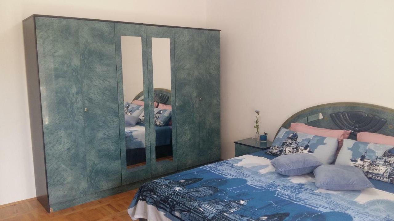 Apartment Ilina Vodice Buitenkant foto