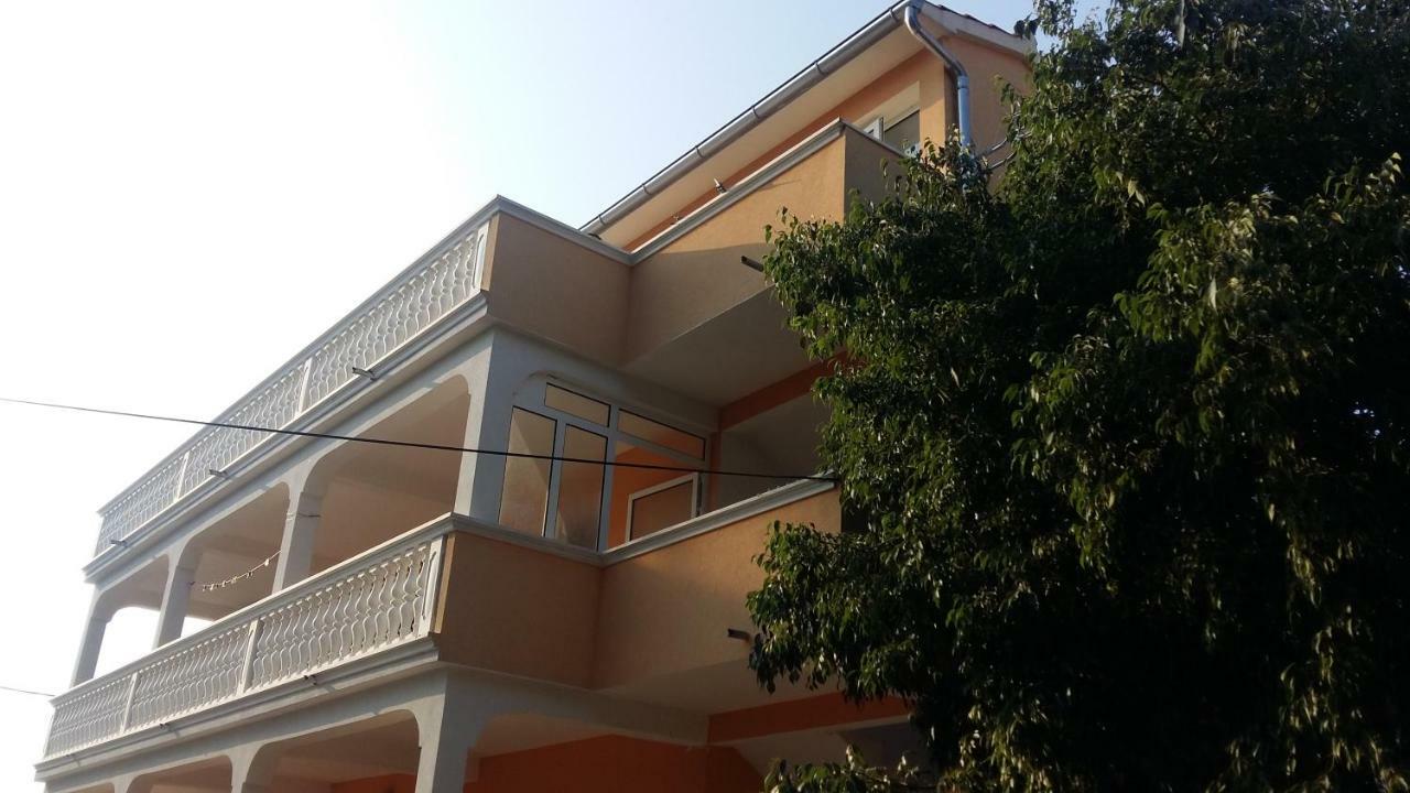 Apartment Ilina Vodice Buitenkant foto