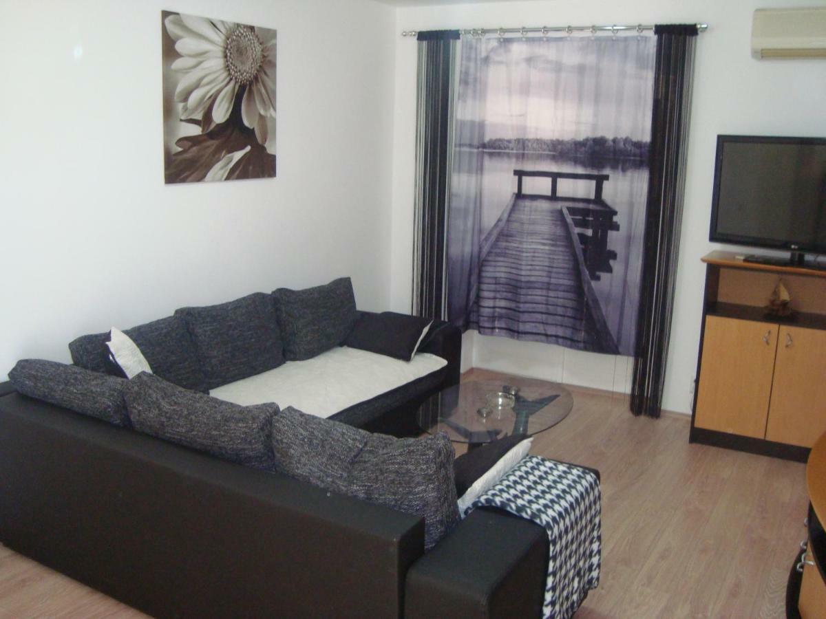 Apartment Ilina Vodice Buitenkant foto